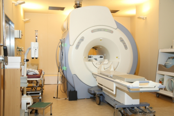 MRI のイメージ
